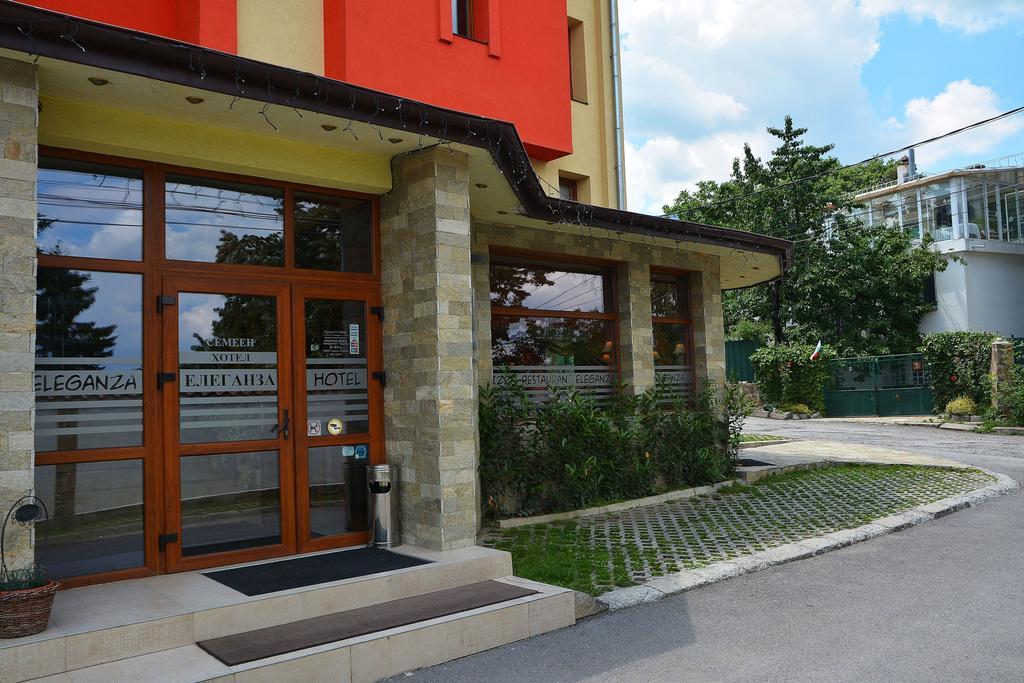 Eleganza Family - Free Parking 2* Sofia
