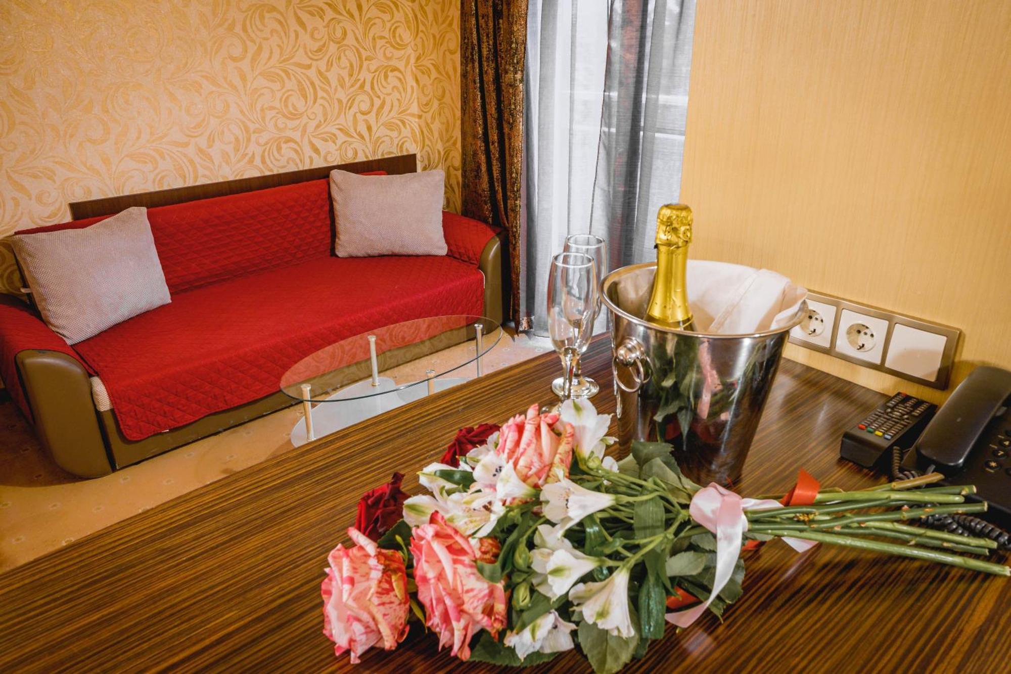 Eleganza Family - Free Parking 2* Sofia